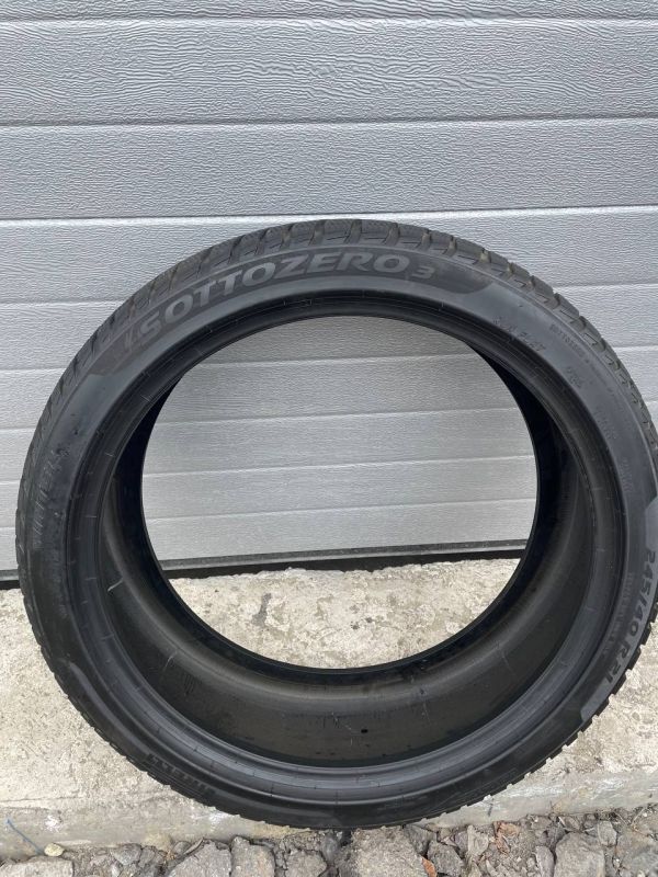 Шина розпаровка Pirelli sotozero 3 245/40 r21