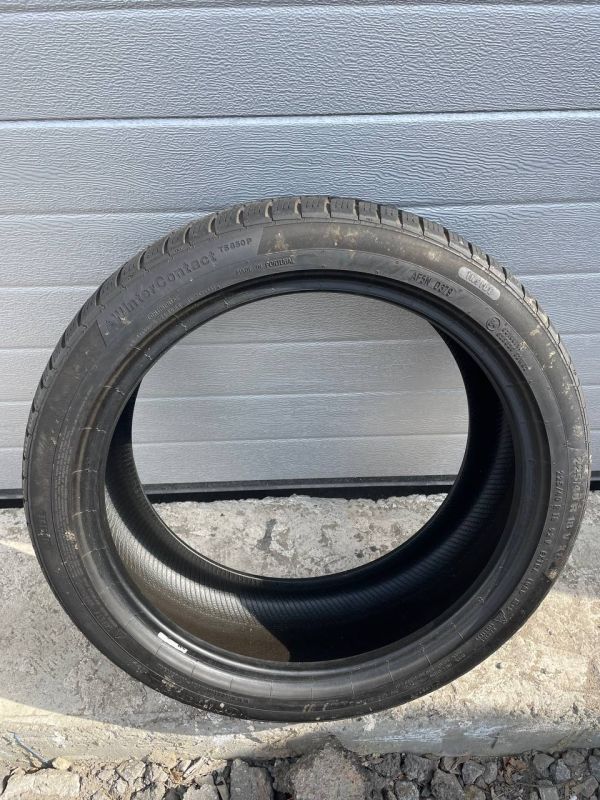Шина розпаровка Continental 225/40 r18 winter contact