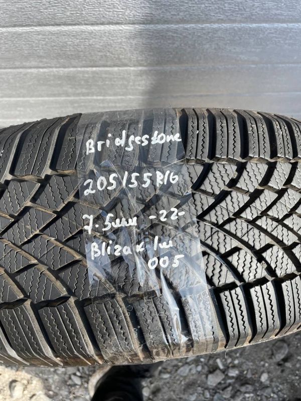 Шина розпаровка Bridgestone 205/55 r16 blizak lm 005