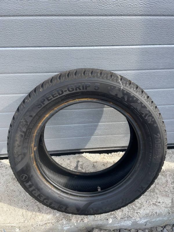 Шина розпаровка semperit 205/55 r16 speed grip 5 xl