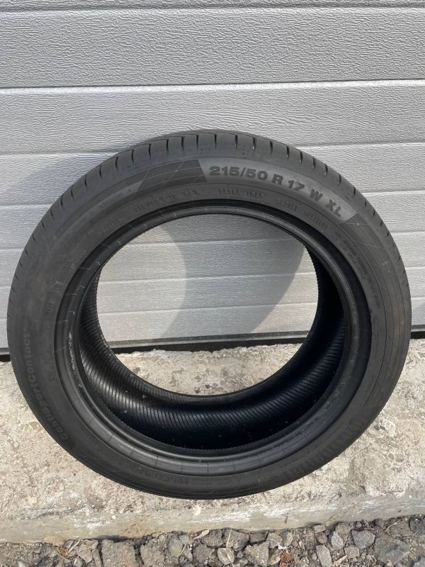 Шина розпаровка Continental 215/50 r17 contisport contact 5