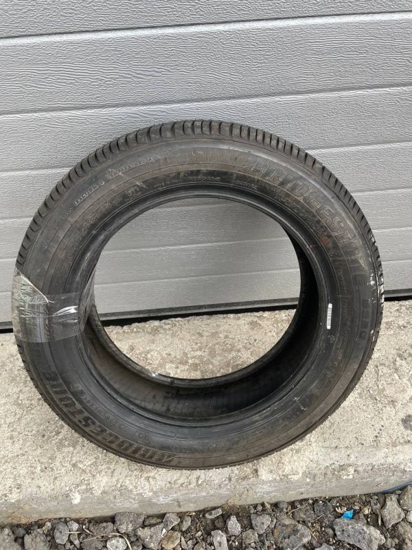 Шина розпаровка Bridgestone 175/60 r15 гума