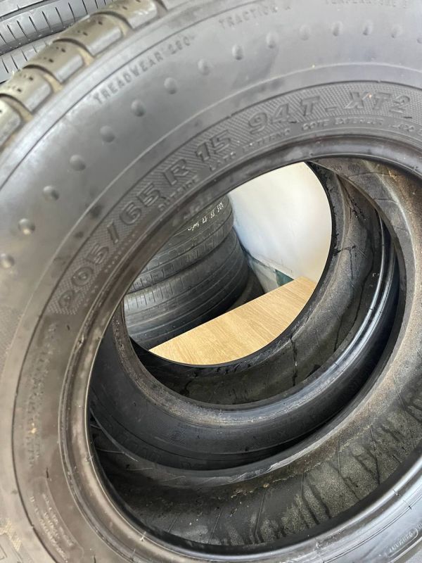 Шини пара Michelin 205/60 r15 літо резина