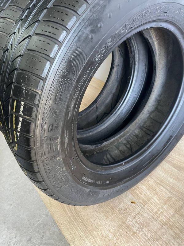 Шини пара Michelin 205/60 r15 літо резина