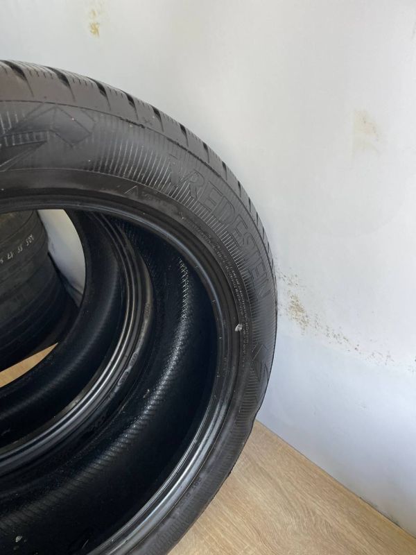 Шини пара або розпаровка vredestein 225/55 r18 літо резина