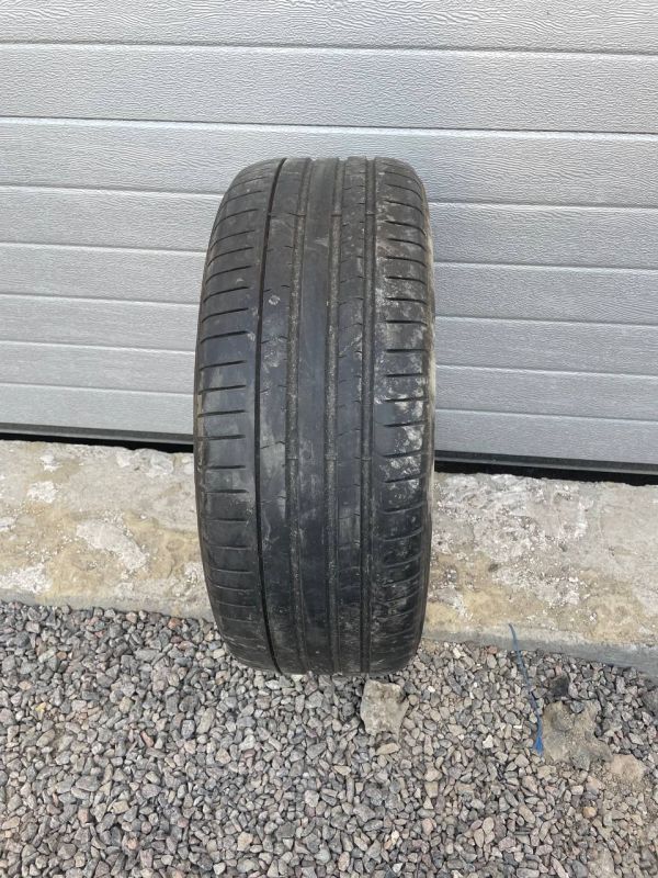Шина розпаровка Pirelli 245/40 r19 run flat резина