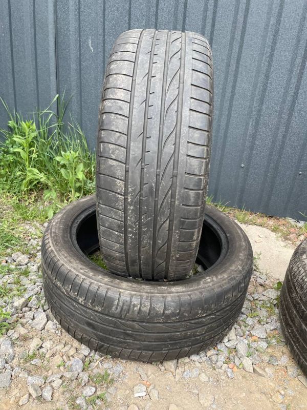 Шини пара Bridgestone 255/45 r20 літо Резина