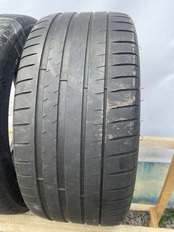 Шини пара Michelin 245/40 r18 літо резина