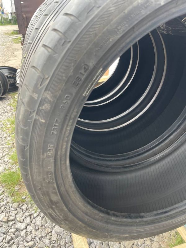 Шини комплект Bridgestone 225/40 r18 літо резина