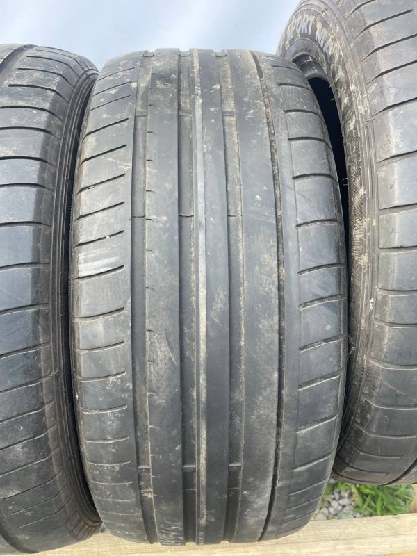 Шини комплект Dunlop 245/50 r18 літо резина