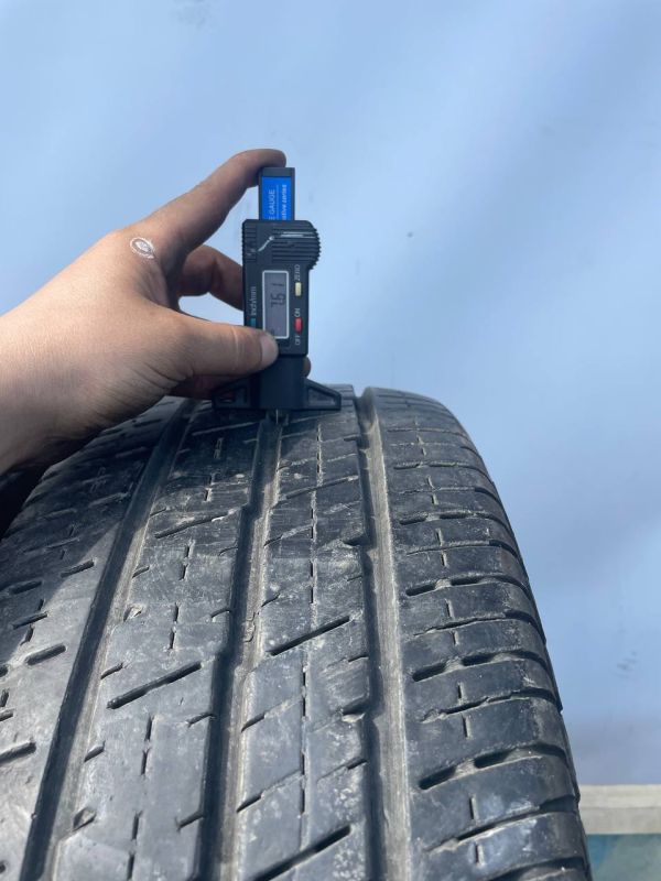 Шини пара Continental 215/65 r15c літо резина