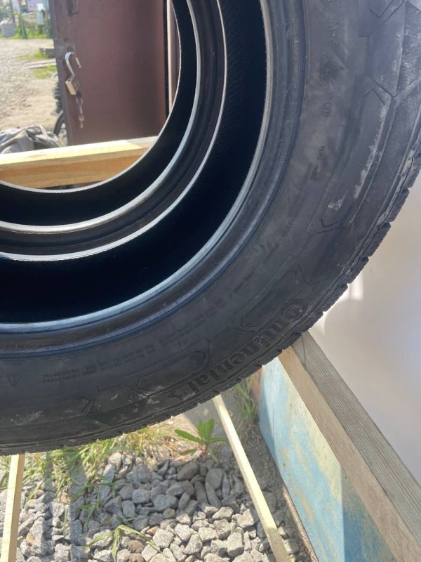 Шини пара Continental 235/65 r16c літо резина