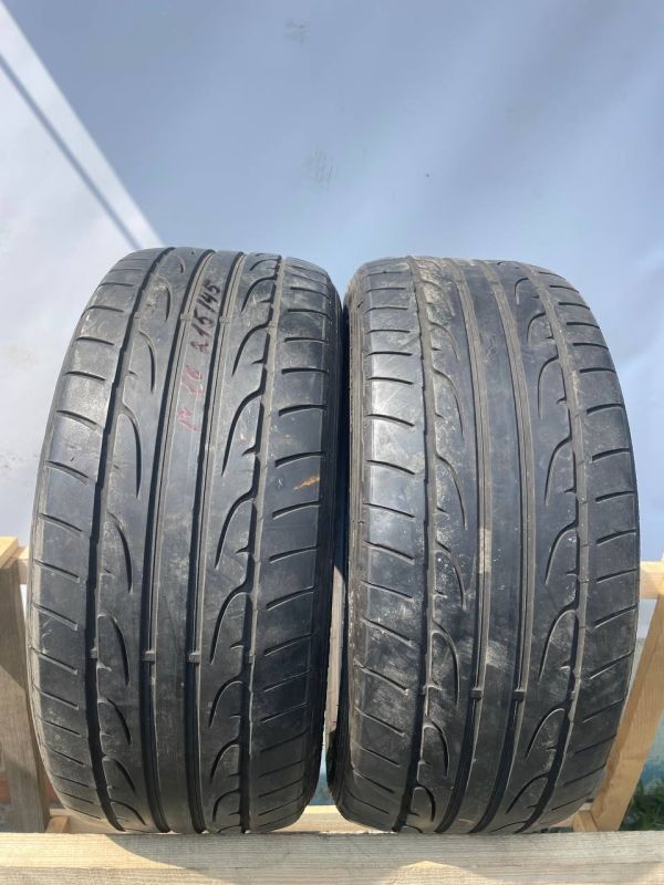 Шини пара Dunlop 215/45 r16 літо резина