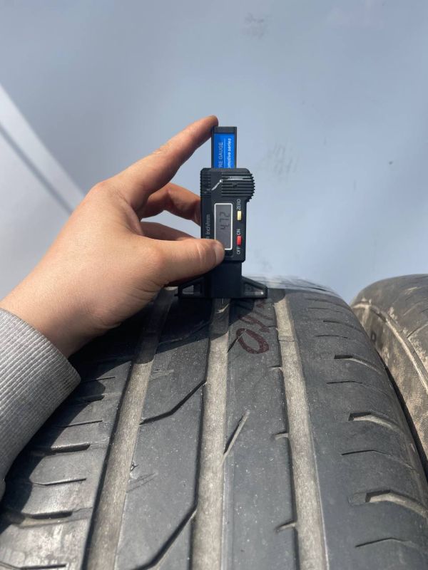 Шини пара Continental 205/60 r16 літо резина
