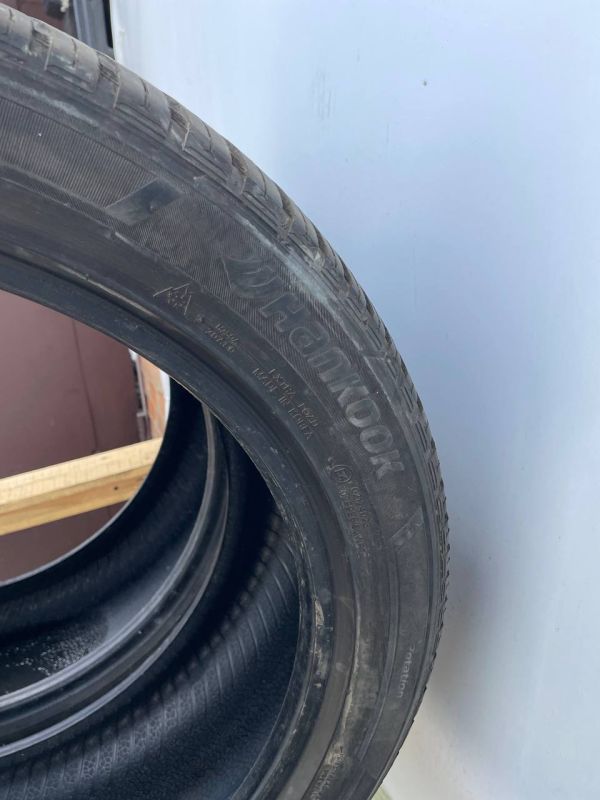 Шини пара Hankook 255/45 r20 всесезон резина
