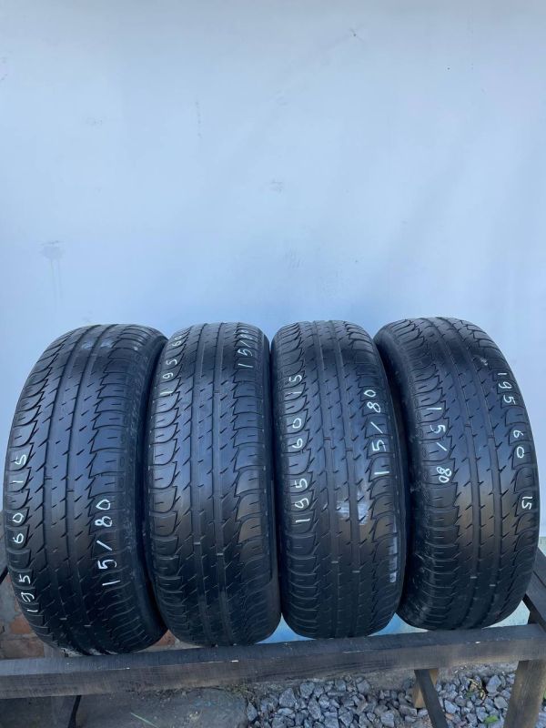 Шини комплект Kleber 195/60 r15 літо резина