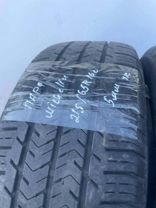 Шини пара Michelin 215/65 r16c літо Резина