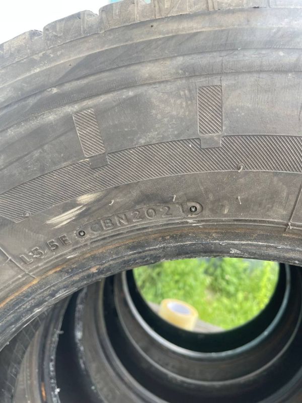 Шини комплект або пара Bridgestone 205/75 r16c зима