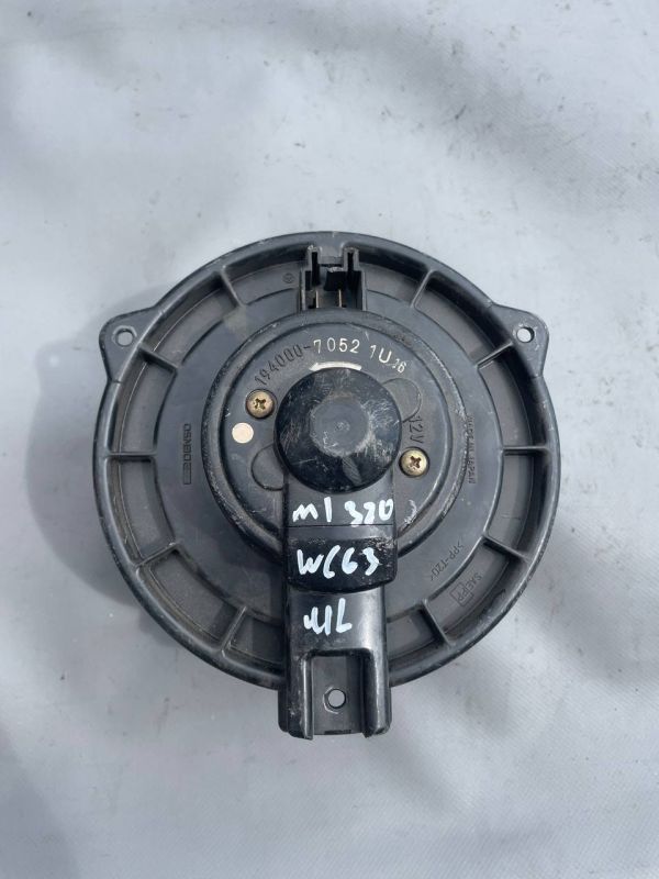 Мотор пічки для mercedes ml 320 (w163) (1940007052) (194000-7052) з 01-05 р.в.