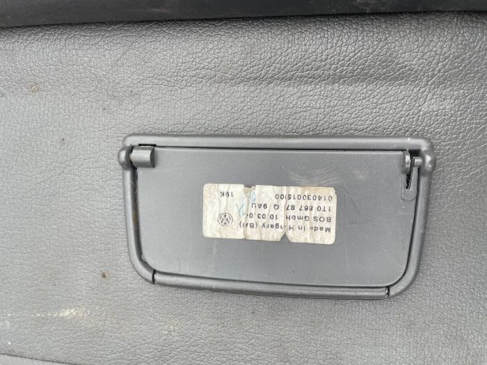 Шторка багажника Volkswagen Touran, VW Туран. 1T0867871
