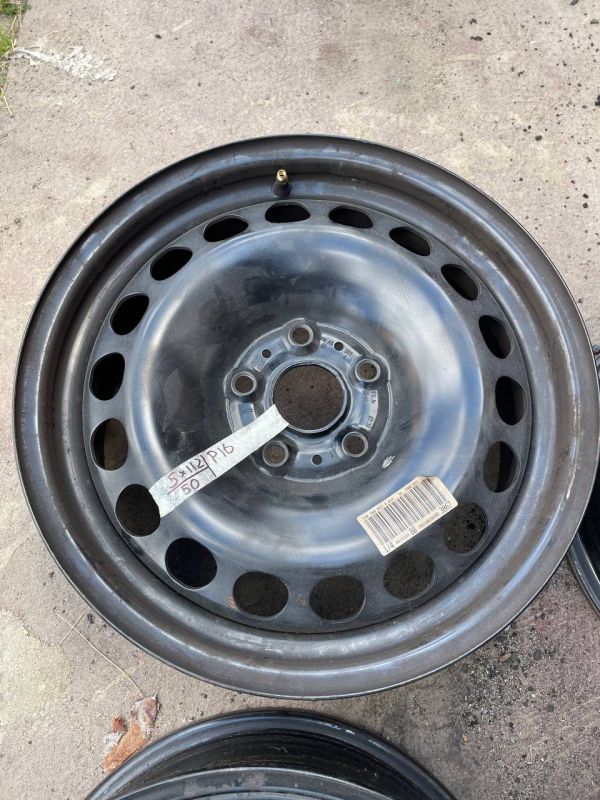 Диски комплект VAG 5x112 r16 et 33 Стан нових