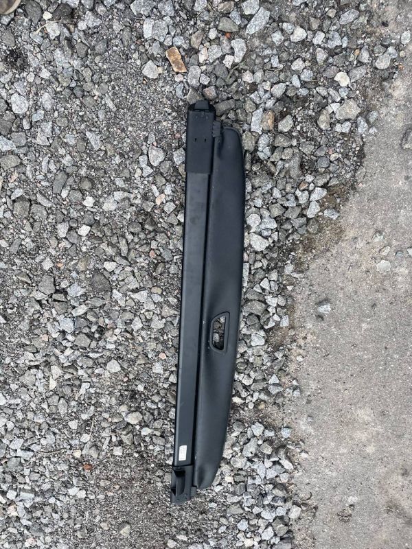 Шторка ролет полка багажника MERCEDES B W245 a1698600275