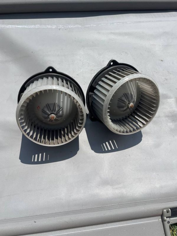Моторчик пічки Toyota Avensis Corolla 0130101601 / MF 016070-0610 / MF0160700610 / 160700610