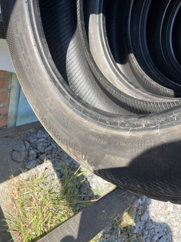 Шини комплект Continental 205/60 r16 зима резина