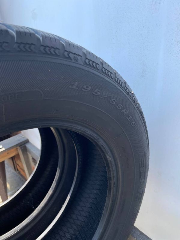 Шини пара Debica 195/65 r15 зима резина