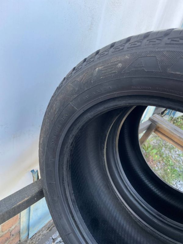 Шини пара Goodyear 195/55 r16 зима резина