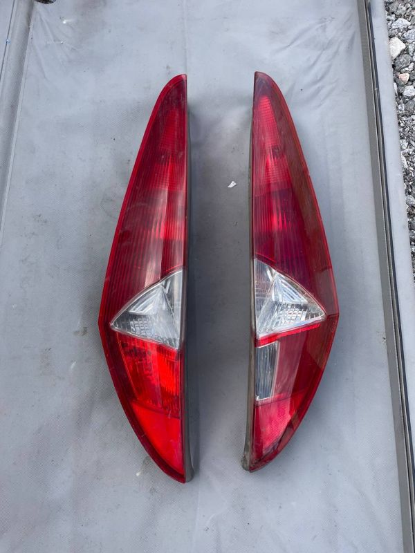 Задні стопи ліхтарі фари пара фіат пунто fiat punto