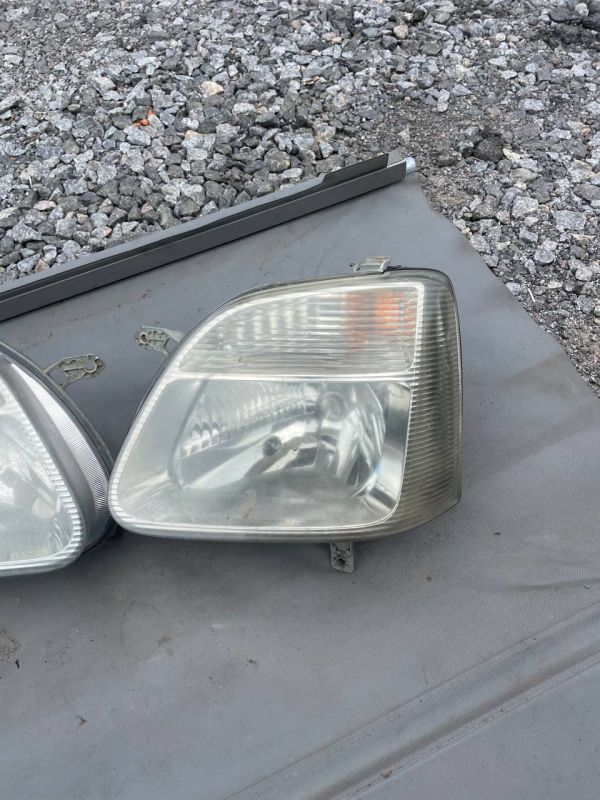 Фари передні ліва права SUZUKI WAGON opel agila
