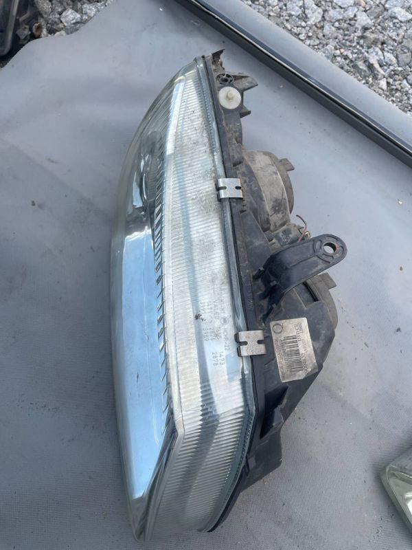 Фари права ліва передні Nissan almera n16 Нісан Альмера