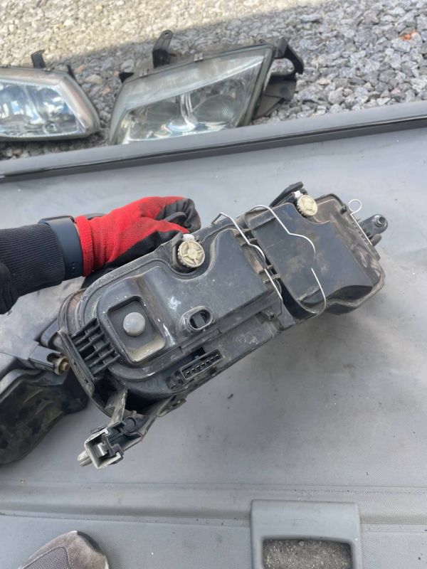 Фари пара ліва права Fiat Punto 2 Фіат пунто 2 2003-2010 Лінзовані