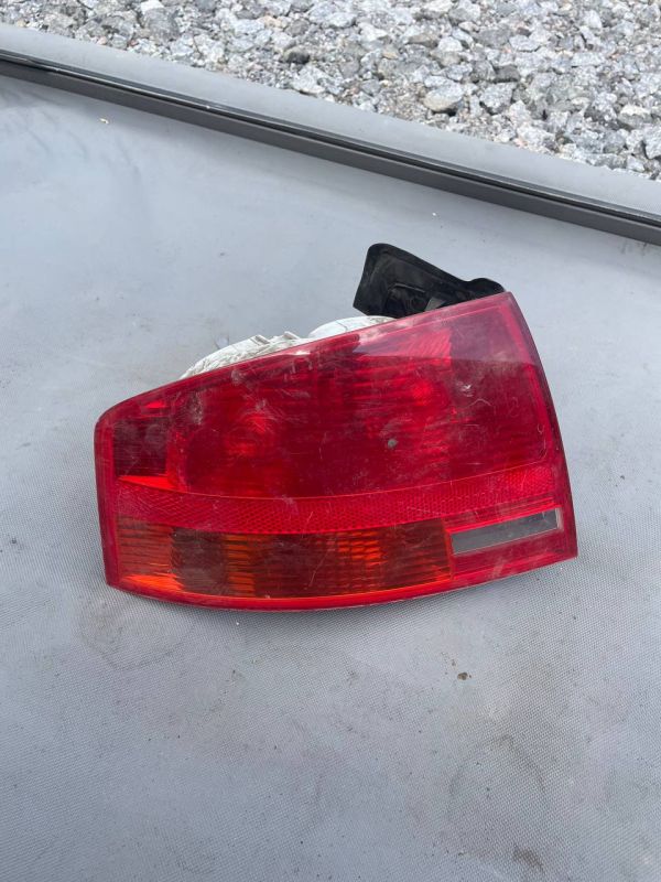 Задній лівий стоп фара ліхтар Ауді А4 Б7 Audi A4 B7 седан 2004-2007