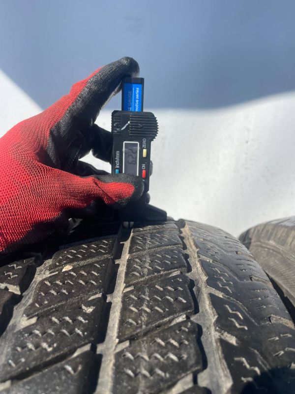 Шини пара Barum 205/65 r16c зима резина