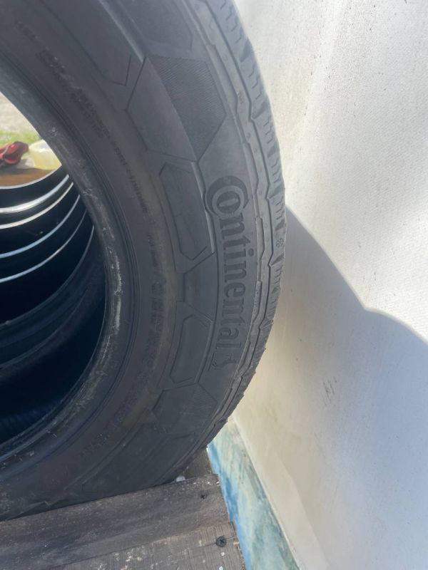 Шини комплект/пара Continental 215/65 r15c зима резина