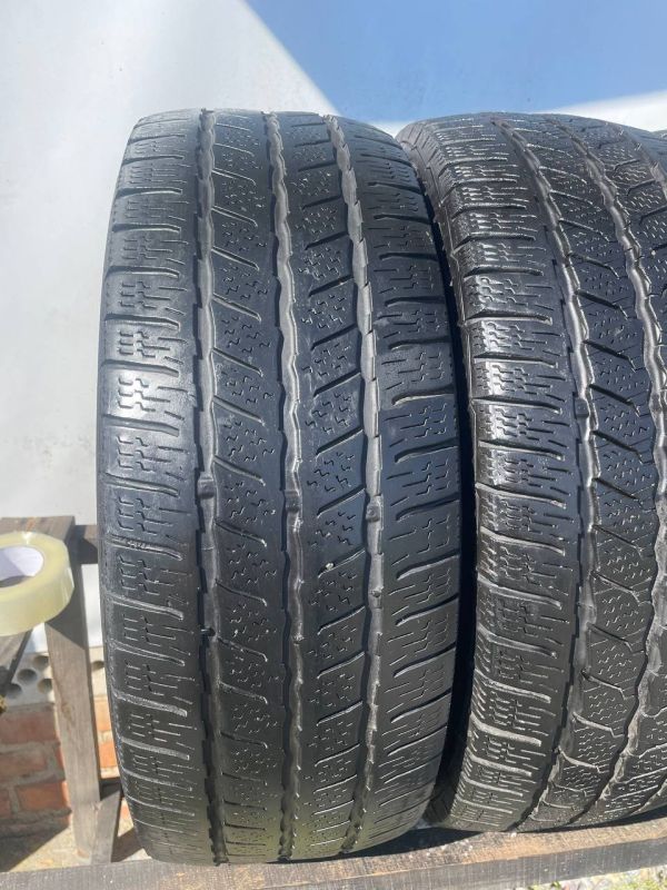 Шини комплект/пара Continental 215/65 r15c зима резина