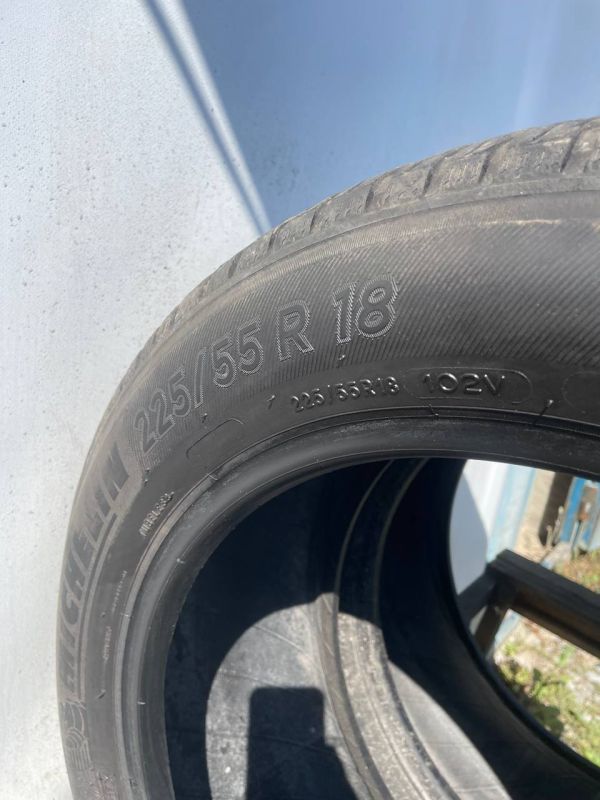 Шини пара Michelin 225/55 r18 все сезон резина