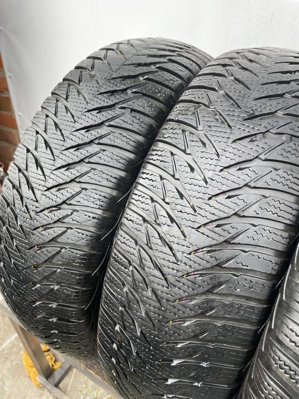 Шини комплект/пара Goodyear 195/65 r15 зима резина