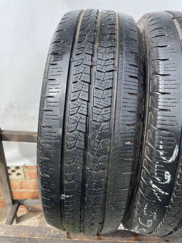 Шини пара 195/65 r16c зима резина