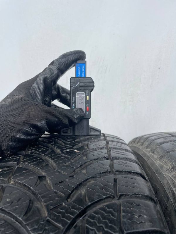 Шини пара 195/65 r15 6.3mm зима резина