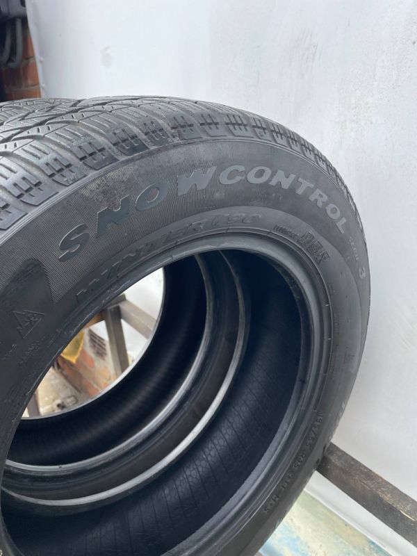 Шини пара Pirelli 195/65 r15 зима резина
