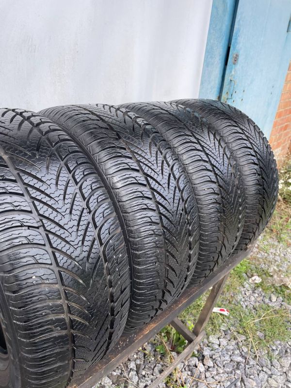 Шини комплект Fulda 205/55 r15 зима резина