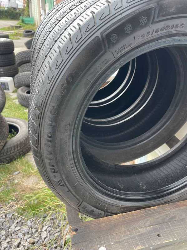 Шини комплект 195/60 r16c зима резина