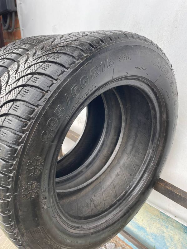 Шини пара 205/60 r16 зима резина