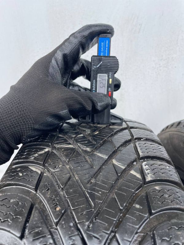 Шини пара Pirelli 185/60 r15 зима резина