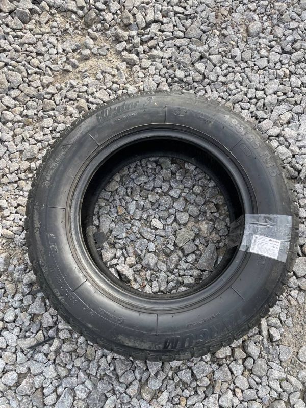 Шина розпаровка одіночка 195/65 r15 резина