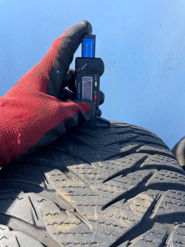 Шини пара Goodyear 205/55 r16 зима резина
