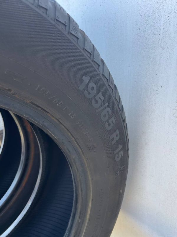 Шини пара Continental 195/65 r15 зима резина